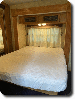 A20 MAIN BEDROOM