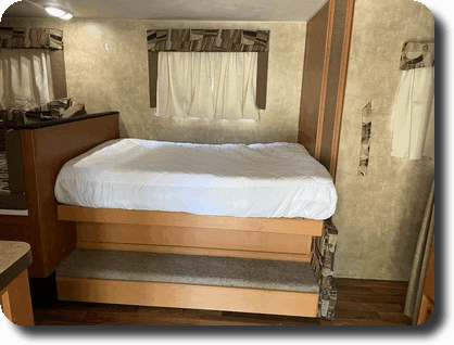 b4 built in bed
