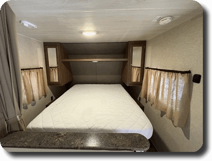 queen bed queen bed